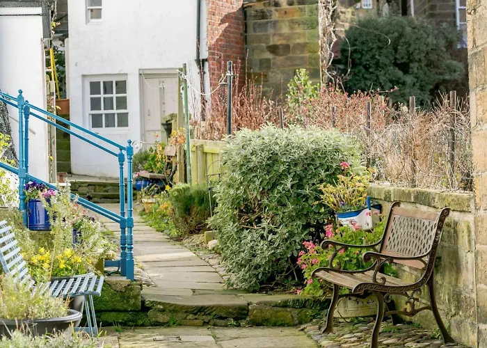 Vakantiehuis 2 Bed In Whitby Oc-87059 *