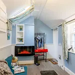 2 Bed In Whitby Oc-87059 Prázdninový dům *