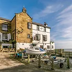 Holiday home 2 Bed In Whitby Oc-87059 *