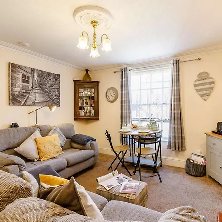 2 Bed In Robin Hoods Bay 87059 Ferienhaus Robin Hood's Bay