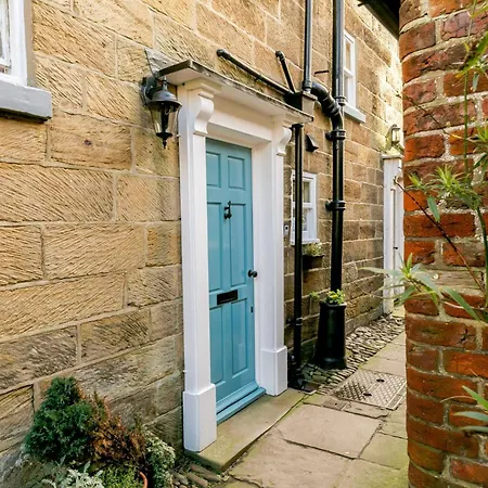 度假居 2 Bed In Robin Hoods Bay 87059 罗宾胡兹贝