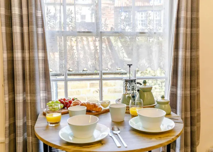2 Bed In Whitby Oc-87059 Nyaraló Robin Hood's Bay