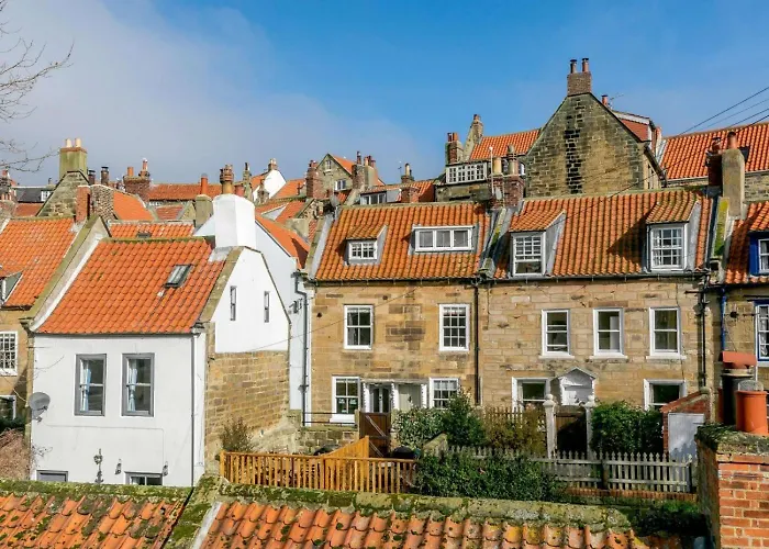2 Bed In Whitby Oc-87059 * Robin Hood's Bay